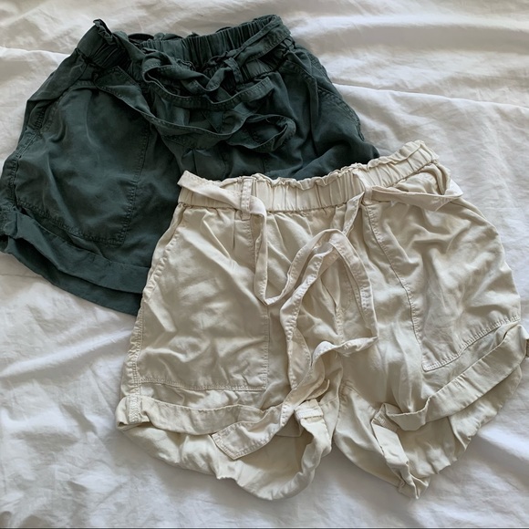 Paper bag Shorts by Aerie - Picture 1 of 4